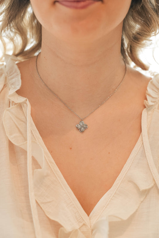 Collier Spirit Serenity