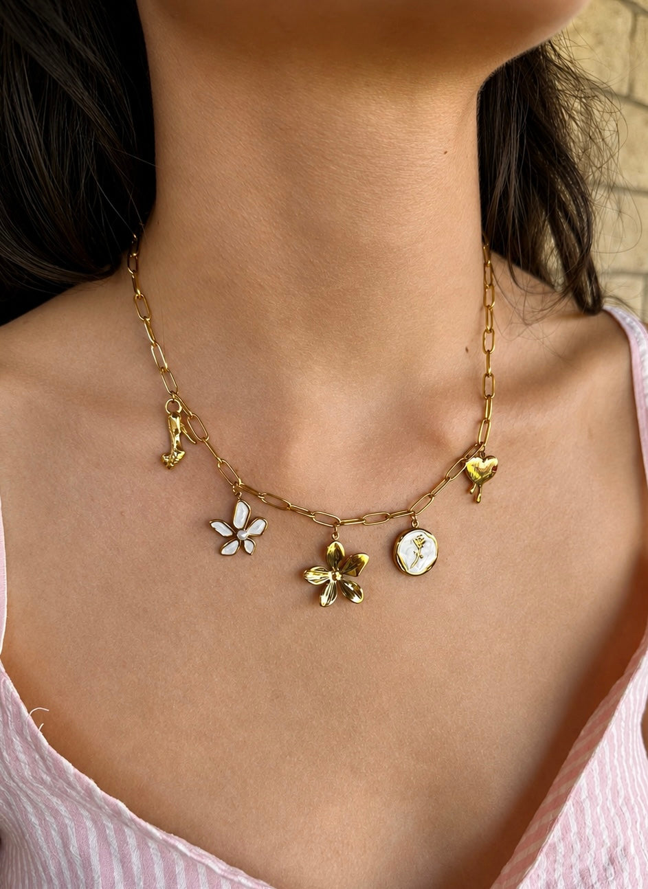 Collier Garden Of Love