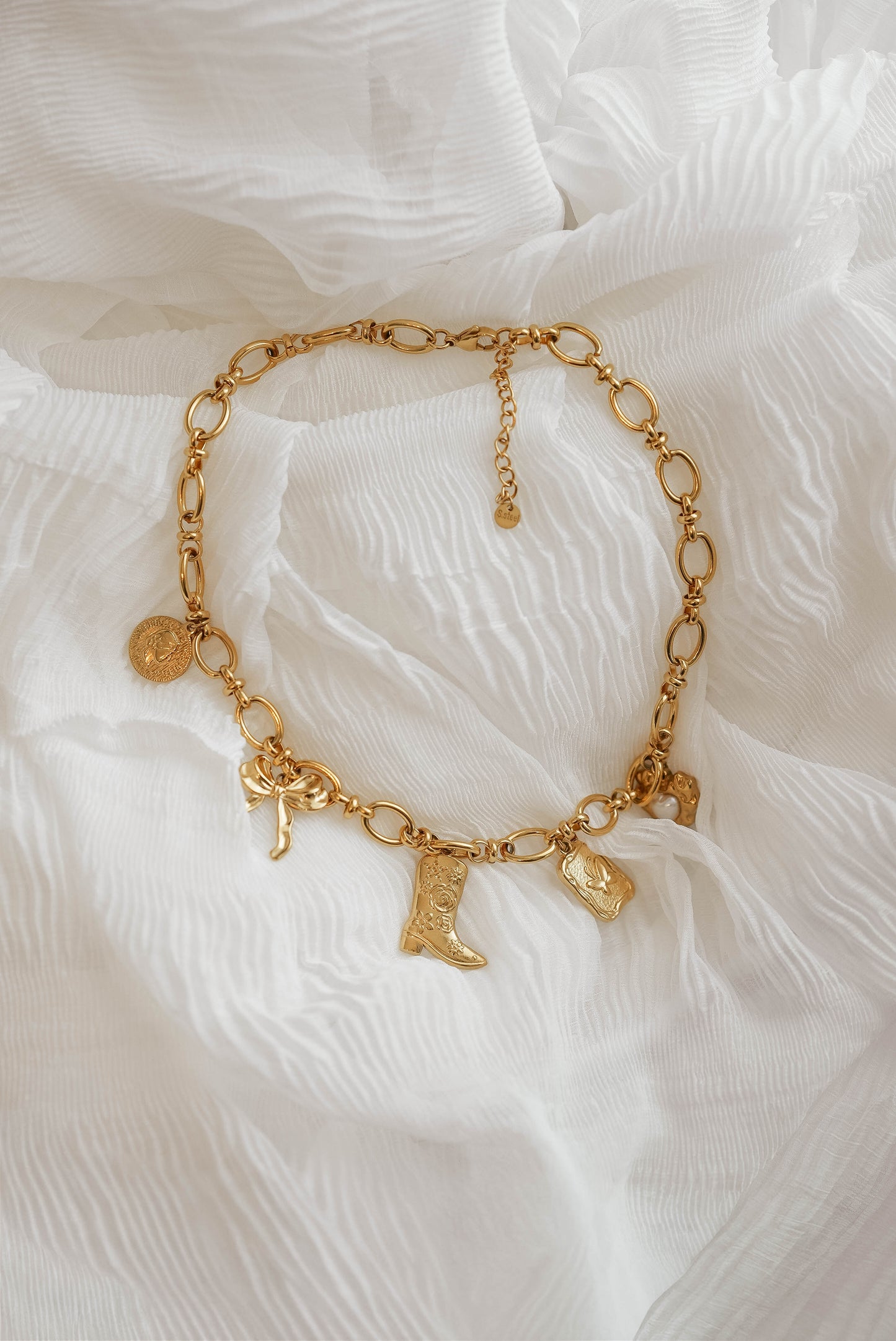 Collier Mystic Cowgirl